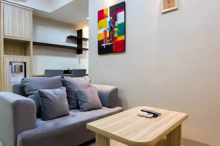 Чикаранг: Spacious 1BR with City View The Oasis Lippo Cikarang Apartment