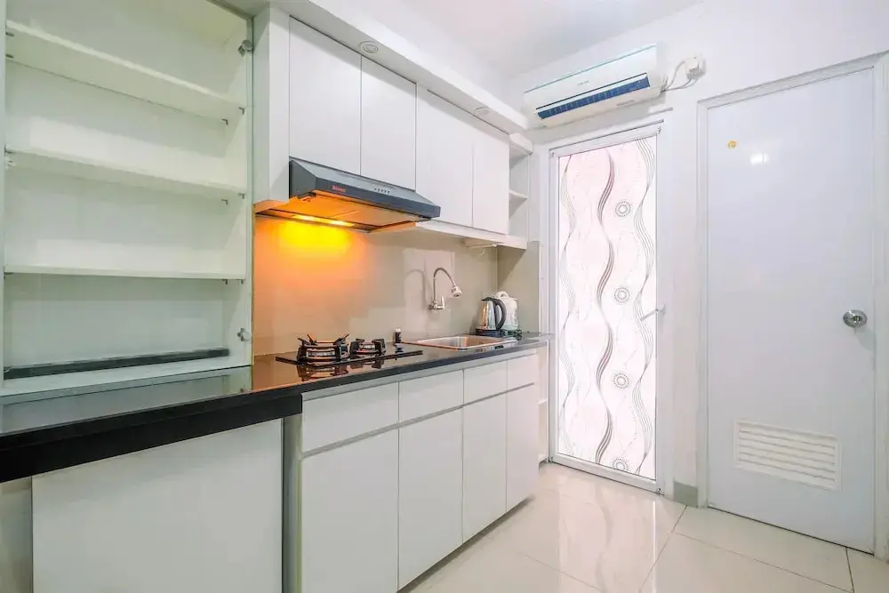 Джакарта: Furnished Green Pramuka 1BR Apartment with Modern Style and City View