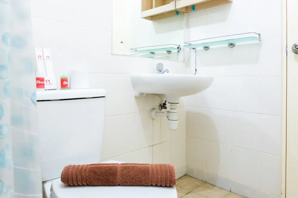 Джакарта: Best Price 2BR Seasons City Apartment