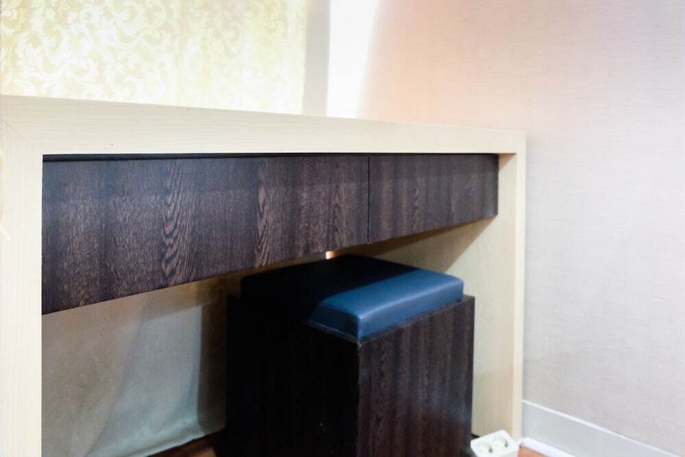 Тангеранг: Fully Furnished Studio Poris 88 Apartment