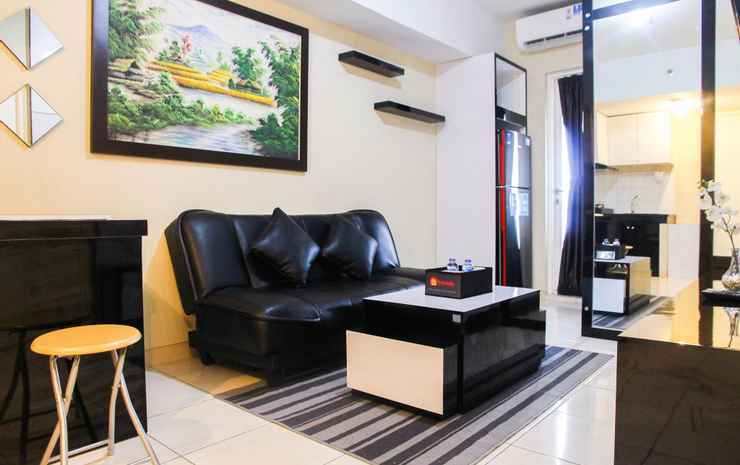 Бекаси: Deluxe and Comfortable 2BR The Springlake Summarecon Apartment By Travelio