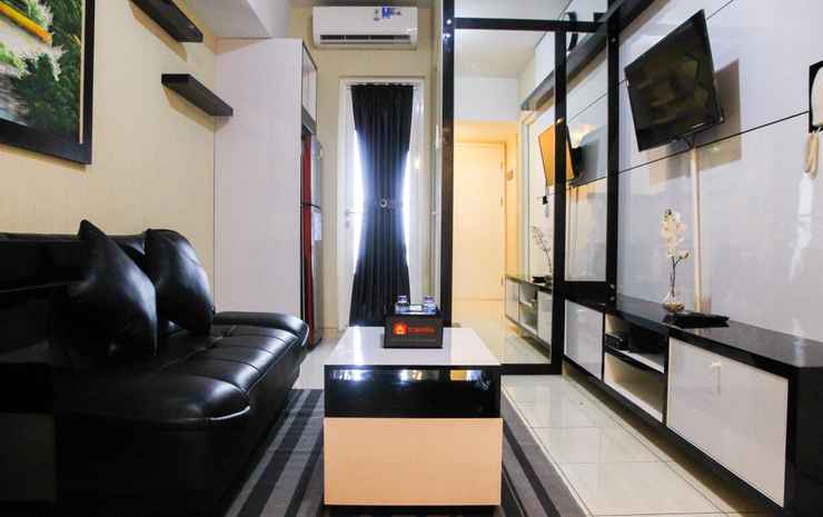 Бекаси: Deluxe and Comfortable 2BR The Springlake Summarecon Apartment By Travelio