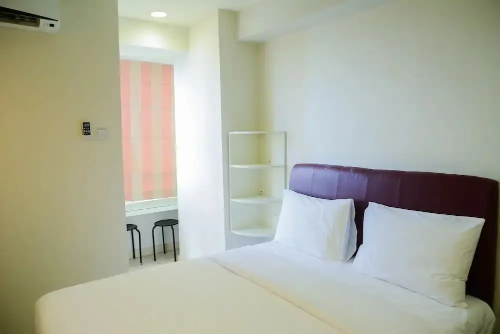 Депок: Classic Studio Room Cinere Bellevue Suites Apartment