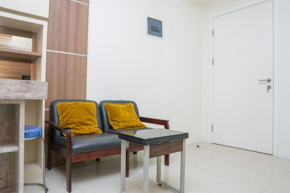 Бандунг: Pleasant 2BR Apartment at Parahyangan Residence