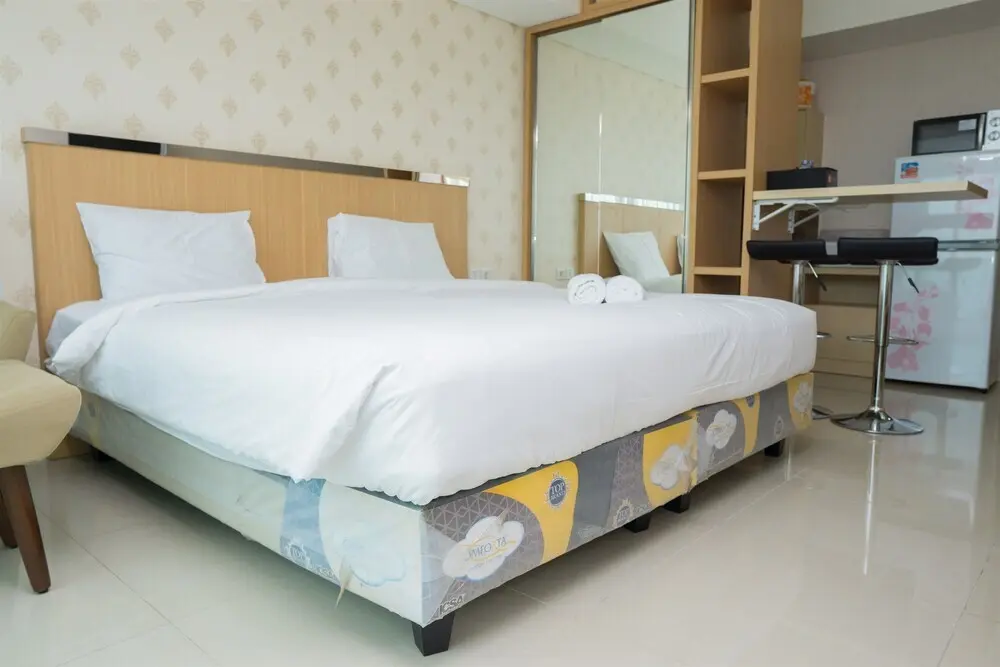 Бандунг: Luxurious Studio Room at La Grande Apartment
