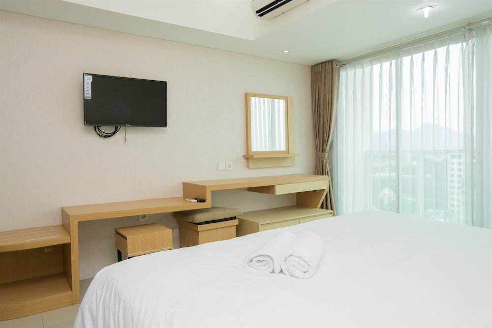 Бандунг: Luxurious Studio Room at La Grande Apartment