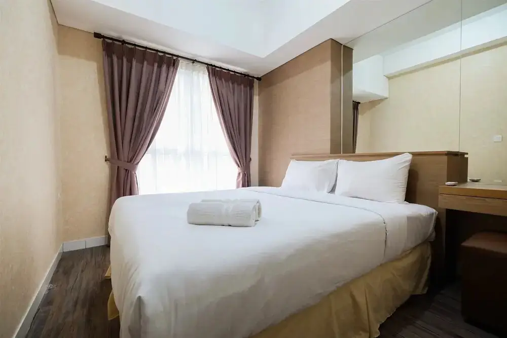 Legok: Graceful & Luxury 1BR Casa De Parco Apartment