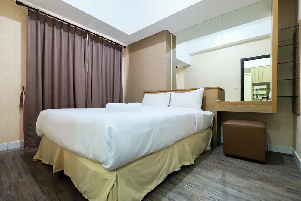 Legok: Graceful & Luxury 1BR Casa De Parco Apartment