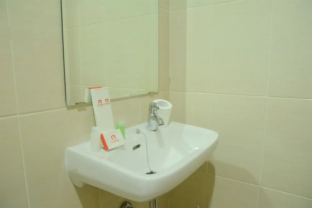 Чикаранг: Strategic Studio Apartment The Oasis near Bekasi