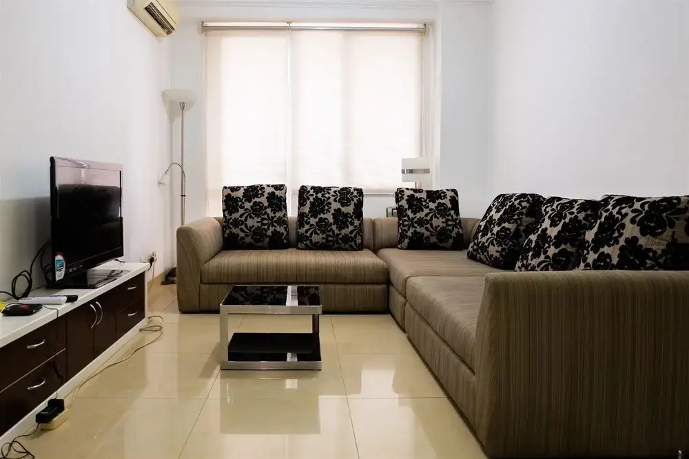 Джакарта: Cozy 1Br Paladian Park Apartment