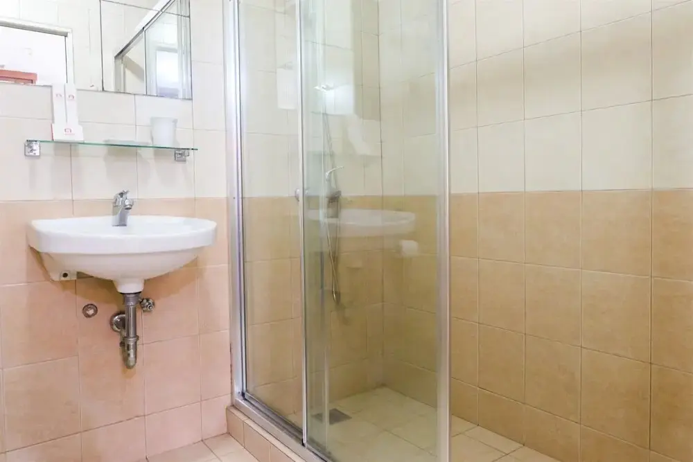 Джакарта: Cozy 1Br Paladian Park Apartment