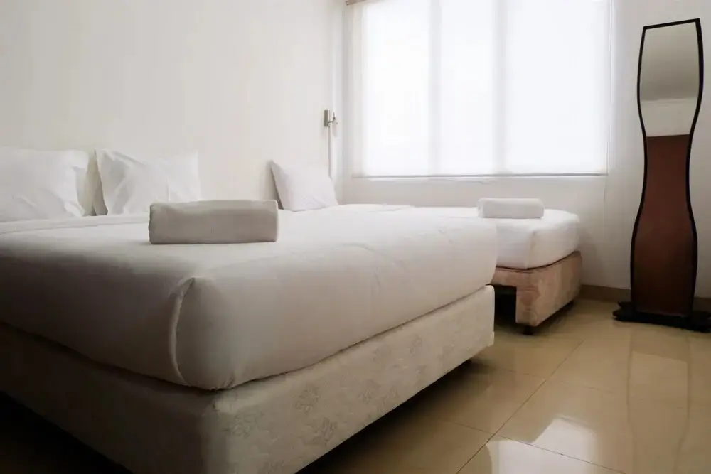 Джакарта: Cozy 1Br Paladian Park Apartment