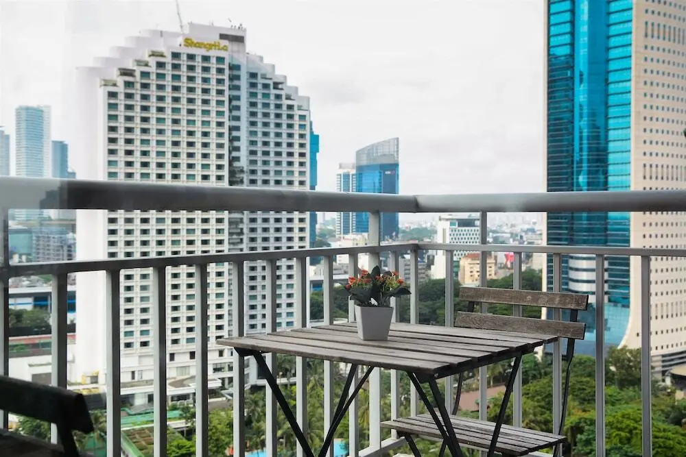 Джакарта: Comfy 2BR Sudirman Park Apartment at Central Area