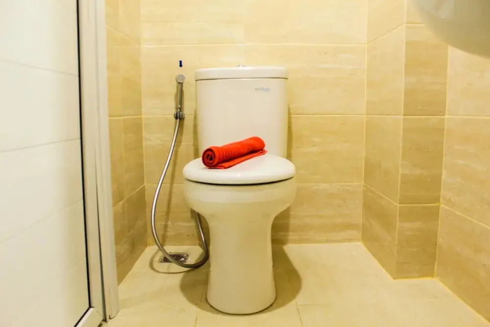 Тангеранг: Modern and Comfortable Studio Springwood Apartment
