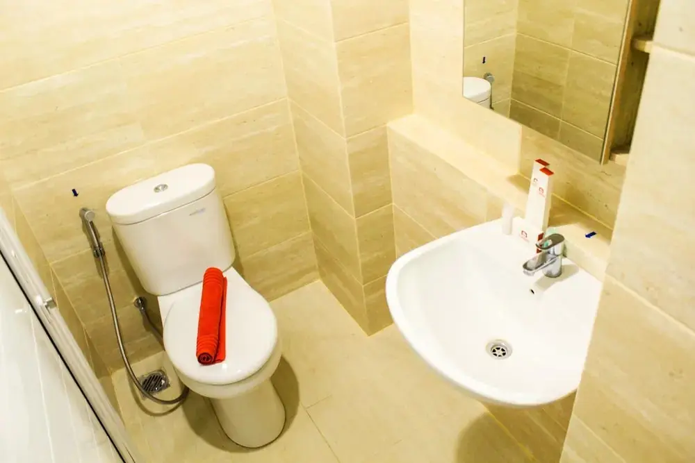 Тангеранг: Modern and Comfortable Studio Springwood Apartment