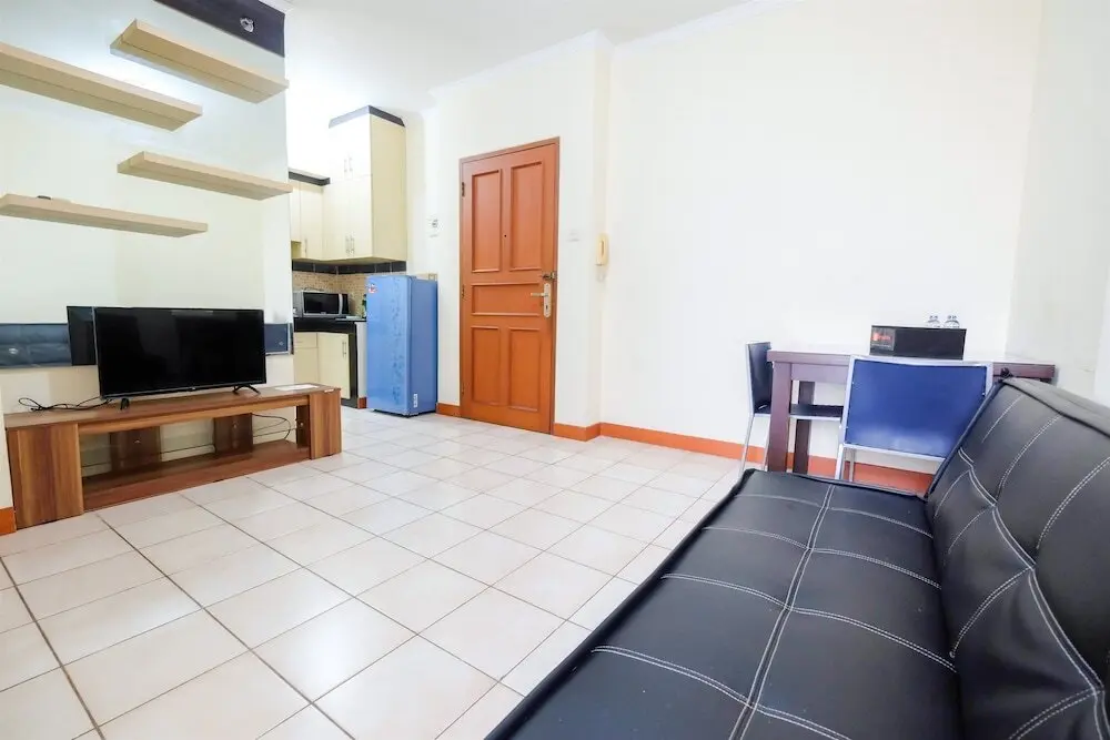 Джакарта: 2BR Apartment Gading Mediterania Residence with Android TV