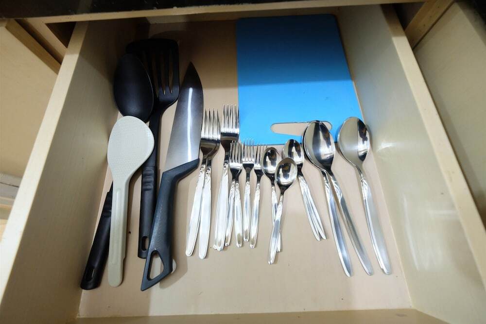 Джакарта: 2BR Apartment Gading Mediterania Residence with Android TV