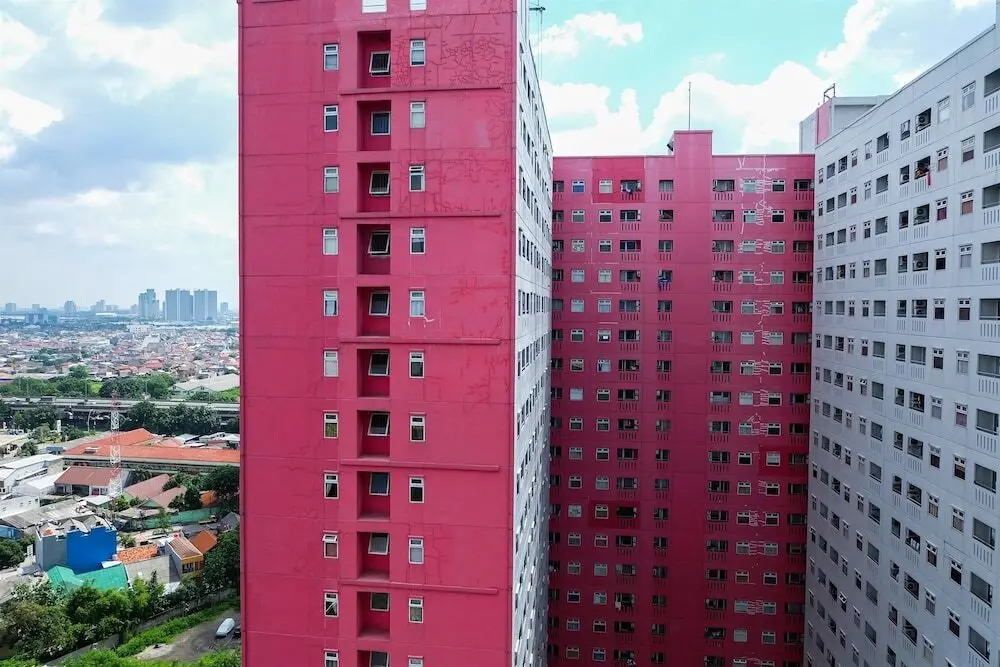Affordable Price 2BR Green Pramuka City Apartment — фото 1
