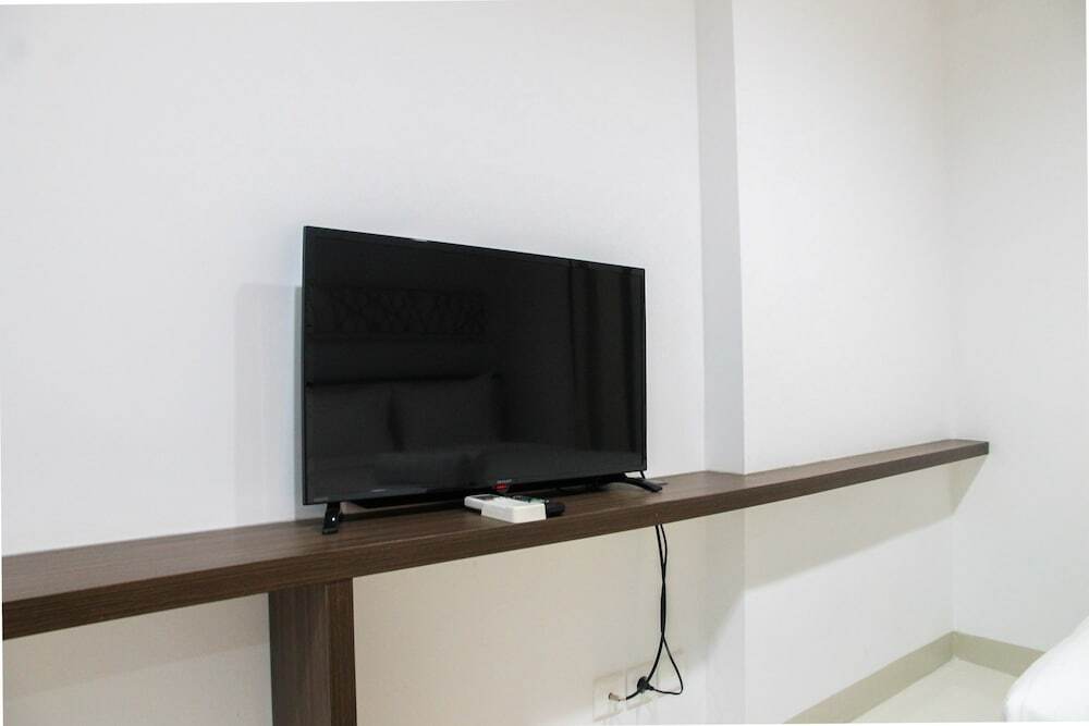 Чикаранг: Cozy Studio Room Azalea Suites Apartment