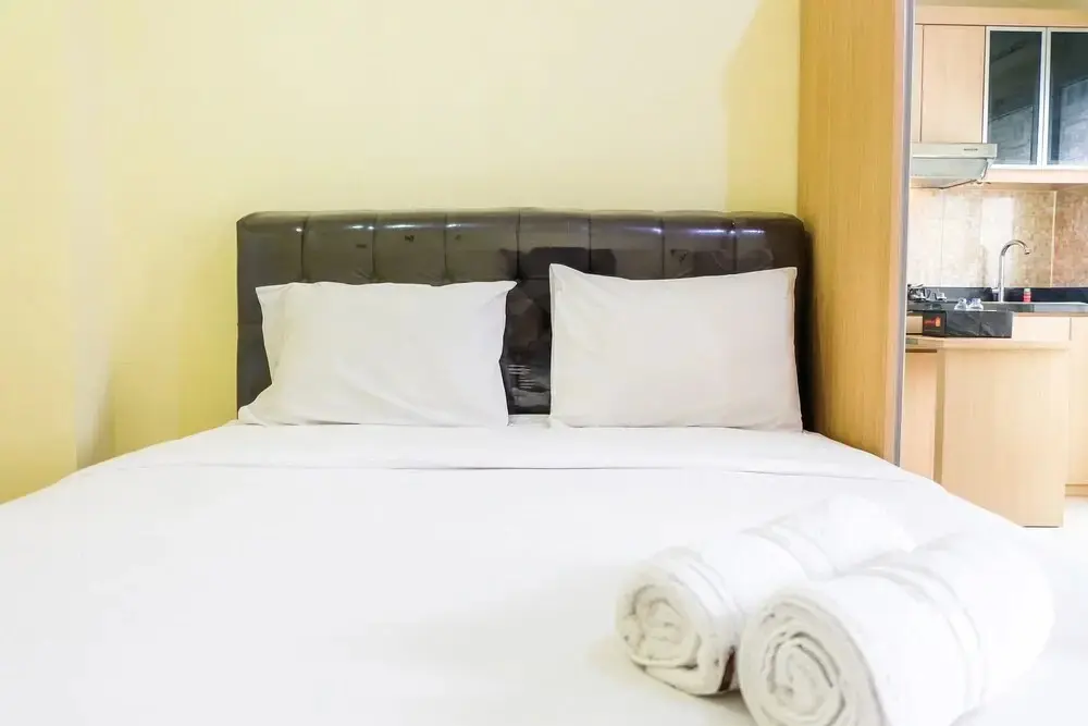 Джакарта: Elegant 2BR Gallery West Apartment