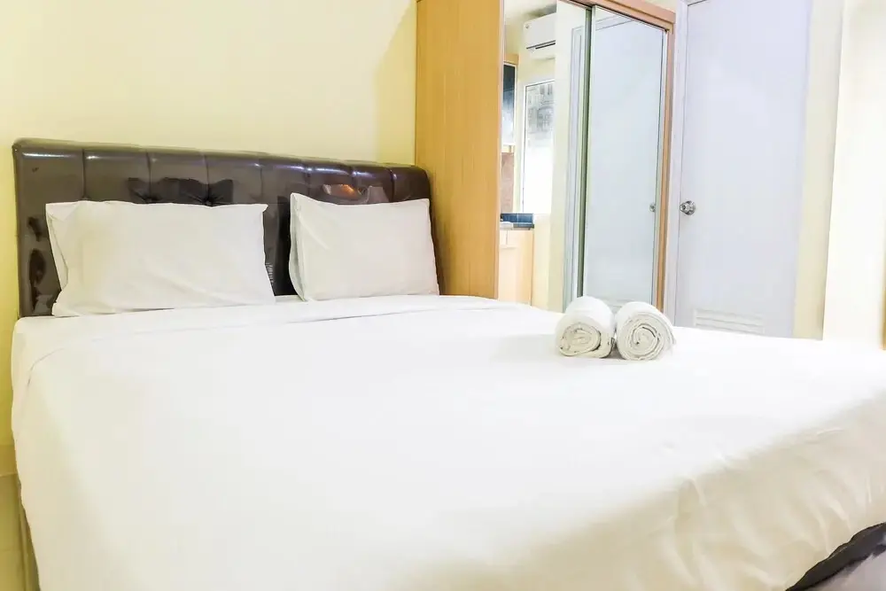Джакарта: Elegant 2BR Gallery West Apartment