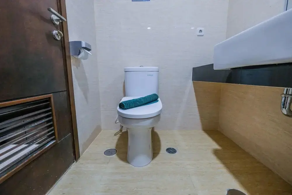 Джакарта: New 2BR Gallery West Apartment