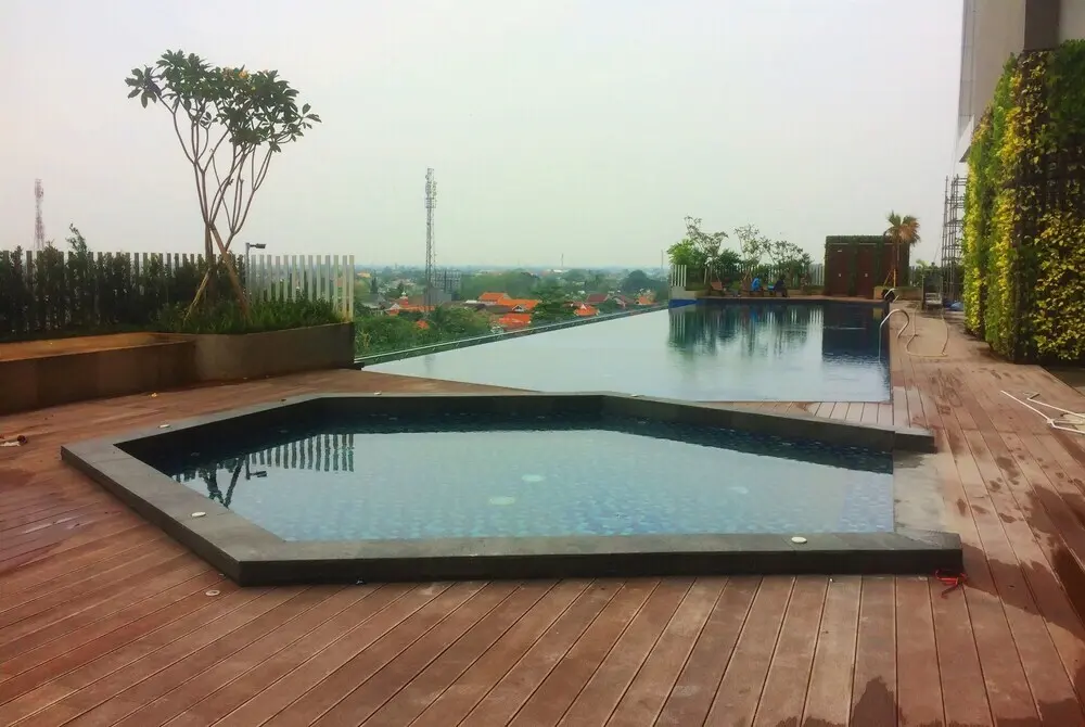 Тангеранг: New Furnished Studio Apartment Springwood Residence