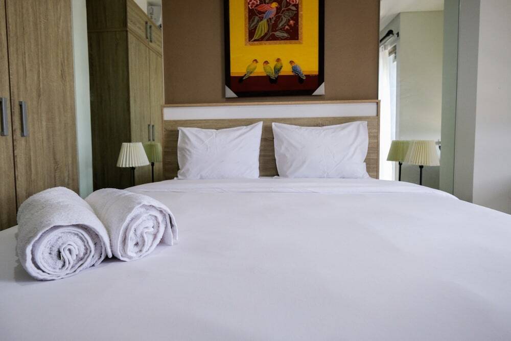 Тангеранг: New Furnished Studio Apartment Springwood Residence