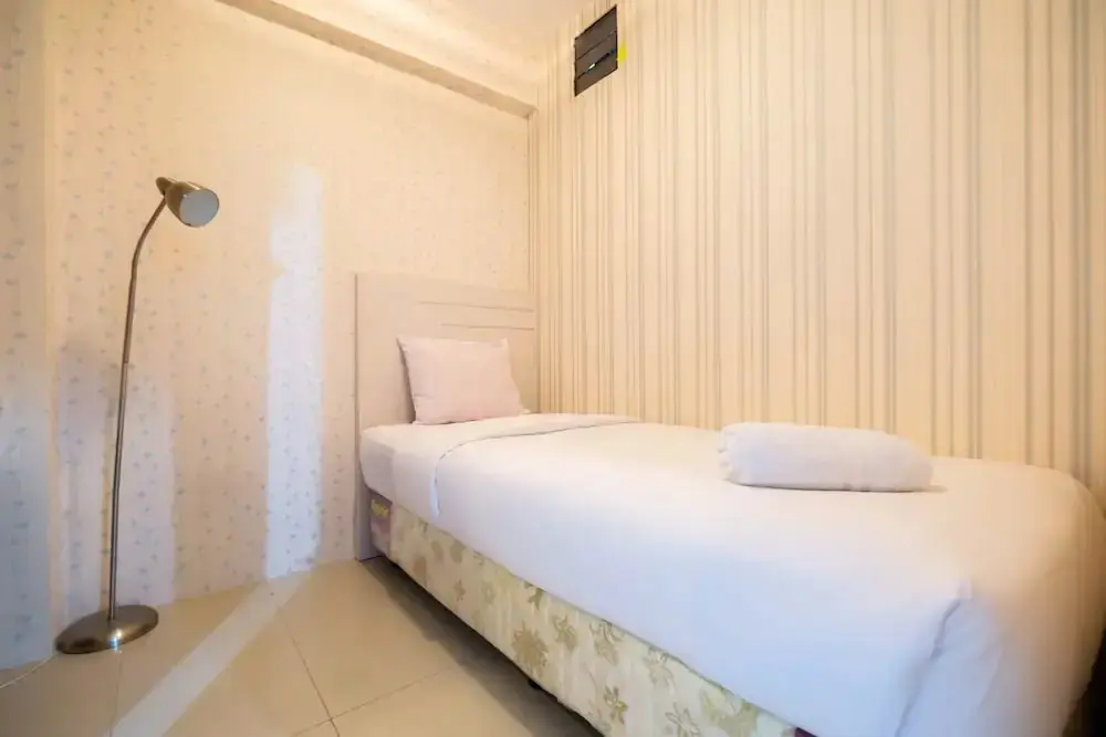 Джакарта: Comfy 2BR Bassura City Apartment Near Bassura Mall