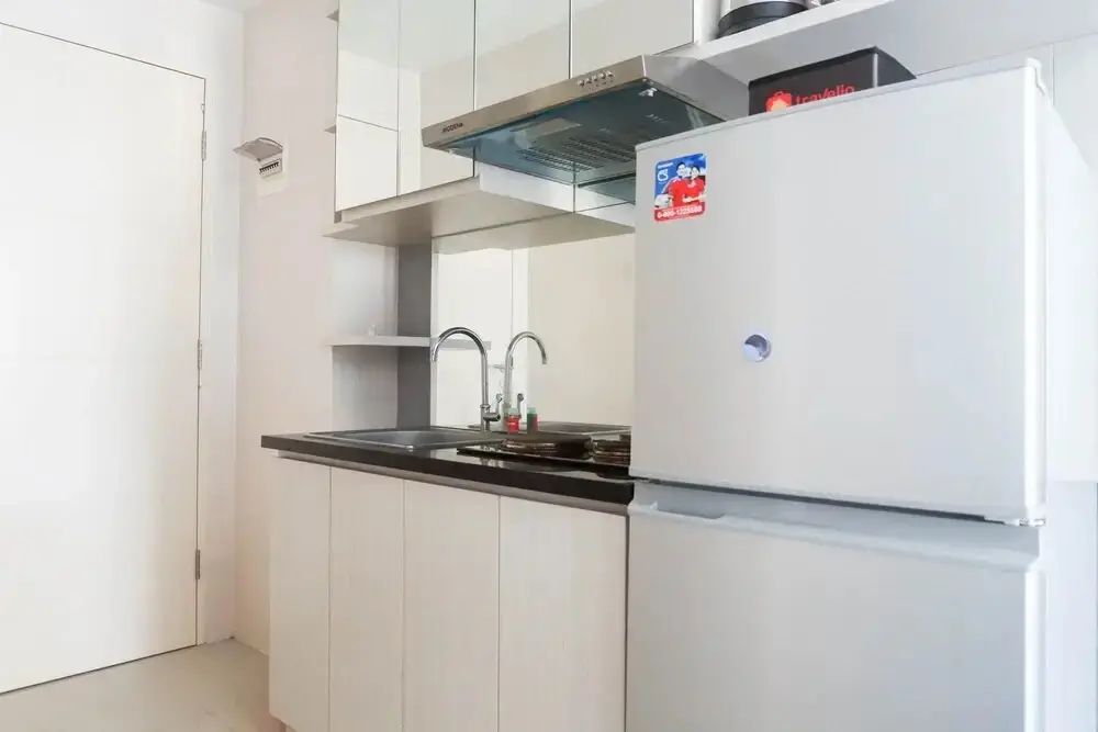 Сурабая: Minimalist Studio Apartment at Supermall Mansion Orchard