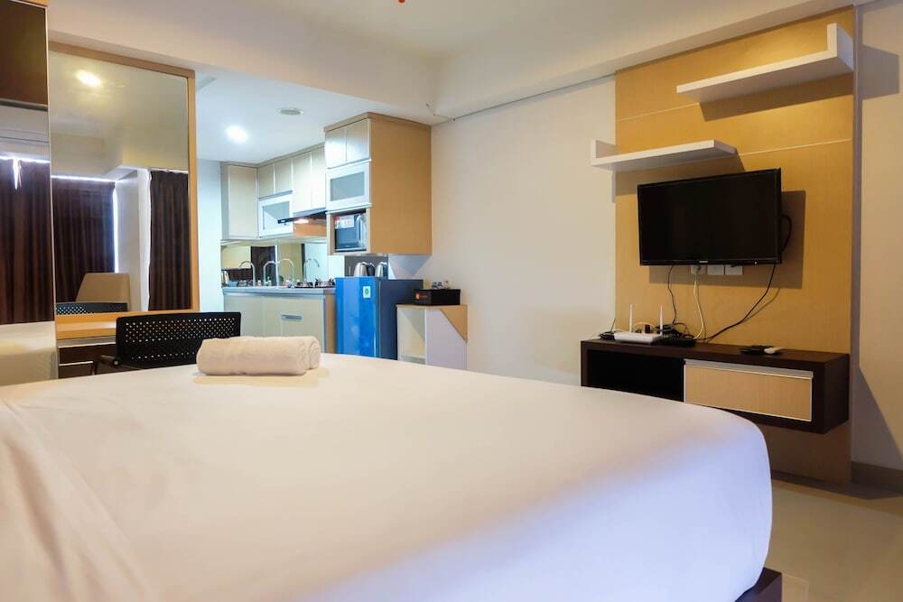 Джакарта: Modern and Brand New 1BR The H Residence