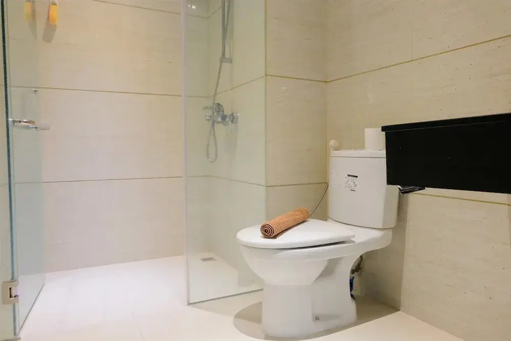 Южный Тангеранг: Chic 1BR Brooklyn Apartment near IKEA Alam Sutera
