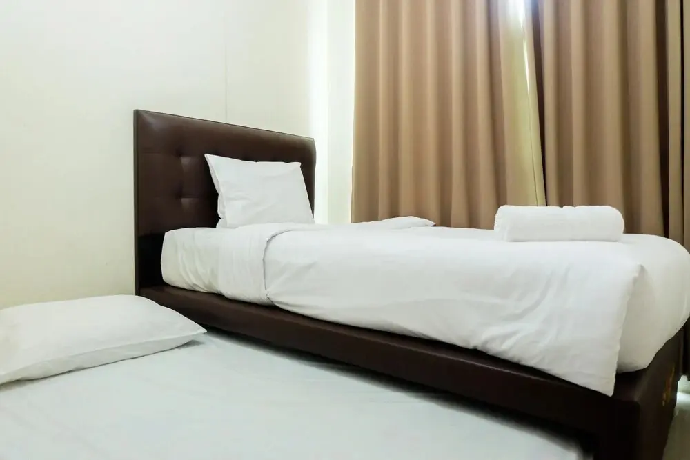 Джакарта: Cozy 2BR Woodland Park Residence Apartment