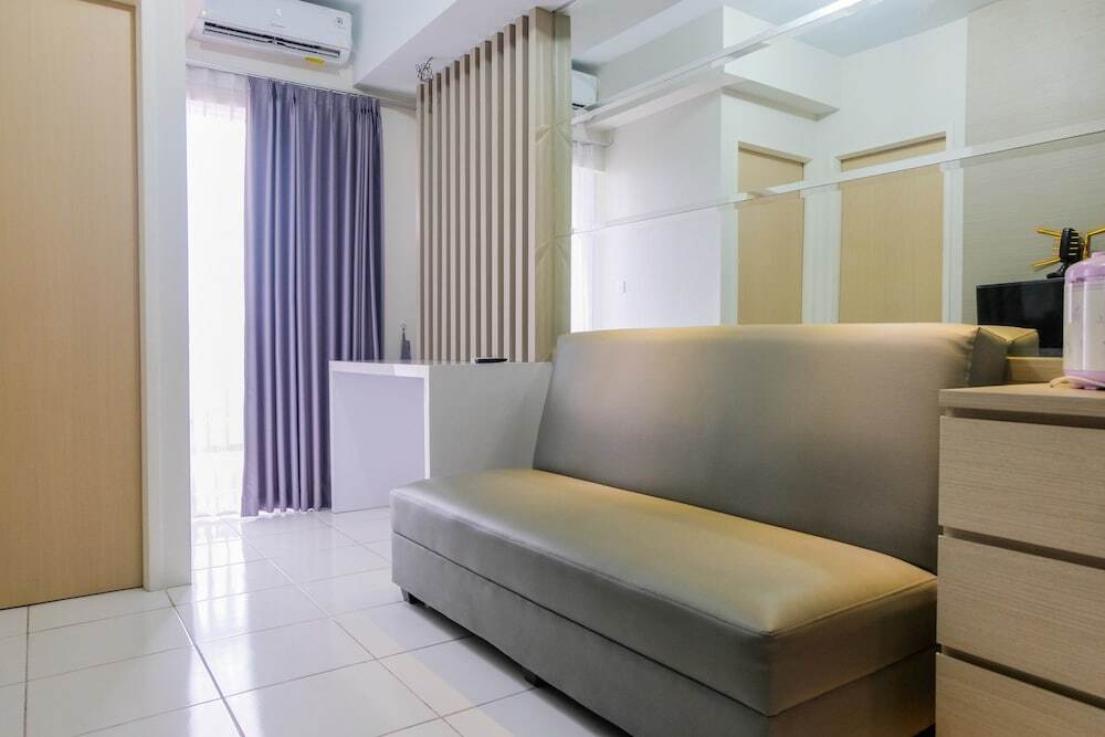 Тангеранг: Elegant 2BR Apartment at Ayodhya Residence