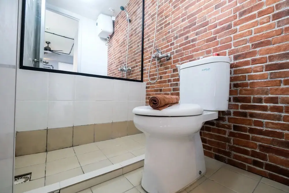 Джакарта: Vintage 2BR Bassura City Apartment