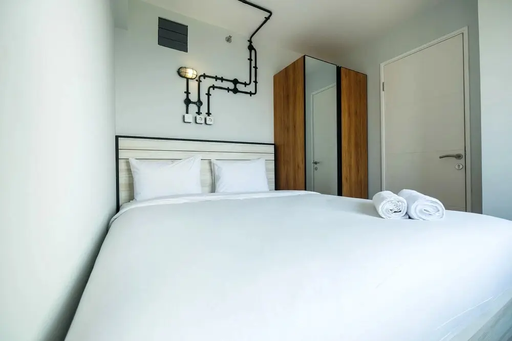 Джакарта: Vintage 2BR Bassura City Apartment
