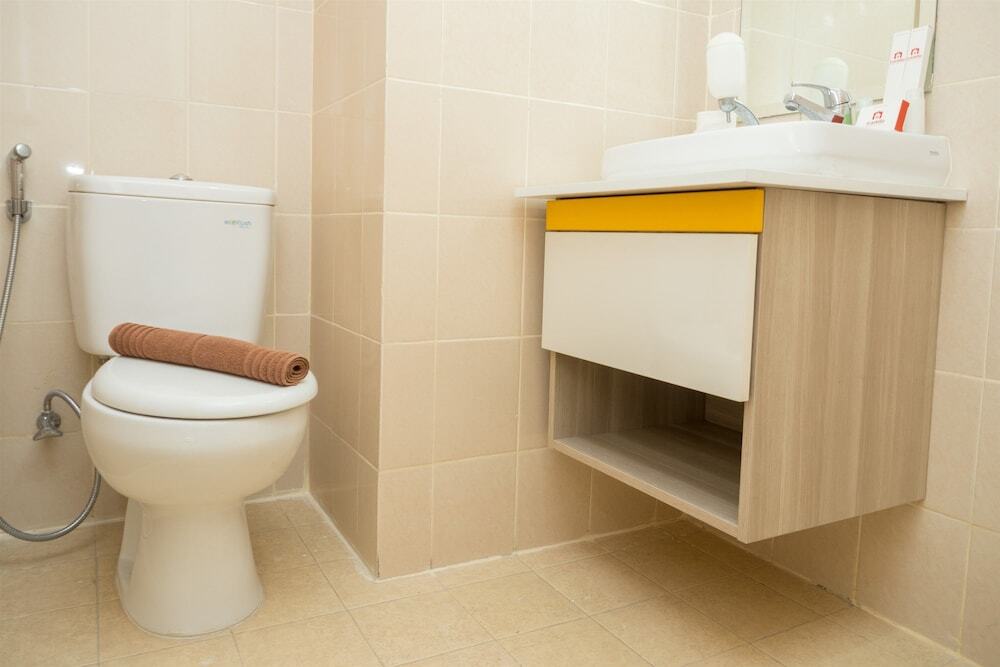 Бандунг: Trendy 1BR Apartment at Parahyangan Residence