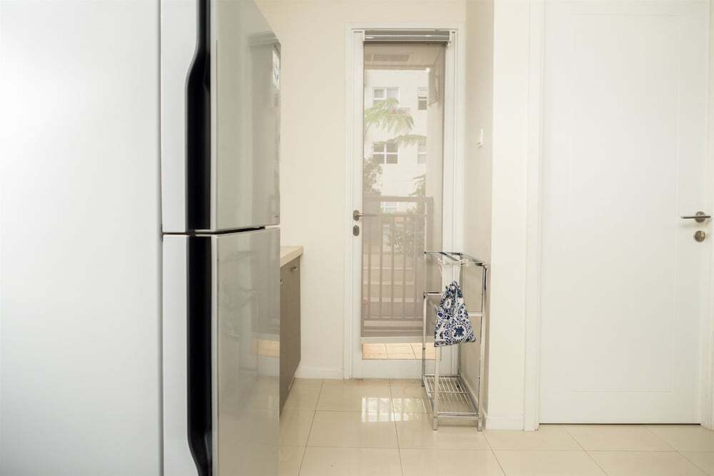Бандунг: Modern 2BR Apartment at Parahyangan Residence