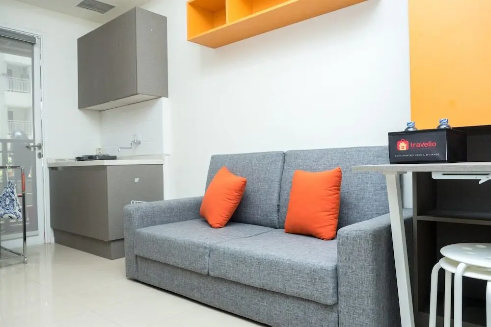 Бандунг: Stylish 2BR Apartment at Parahyangan Residence