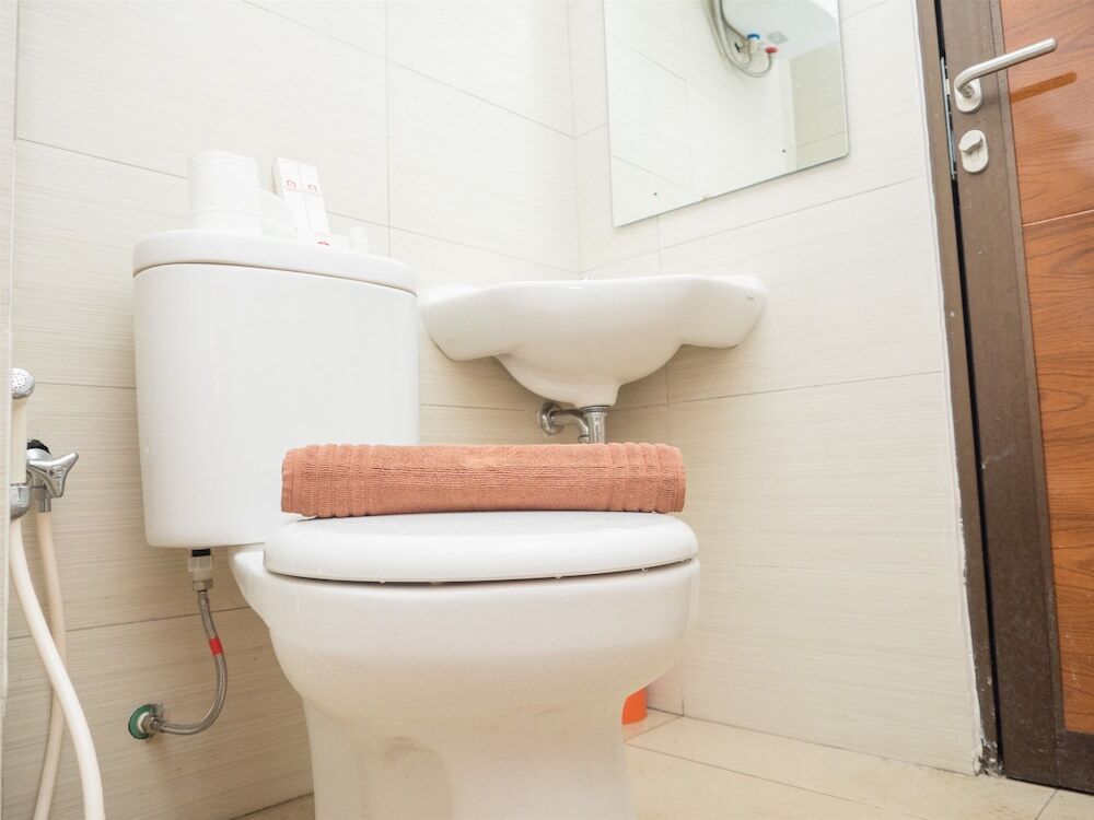 Бандунг: Comfy 1BR Gateway Pasteur Apartment