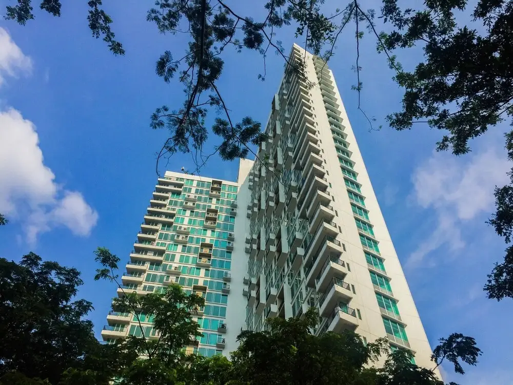 Minimalist Studio Tree Park Apartment Near Ice Bsd — фото 1