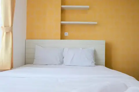 Strategic and Cozy 2BR Bassura City Apartment — фото 1