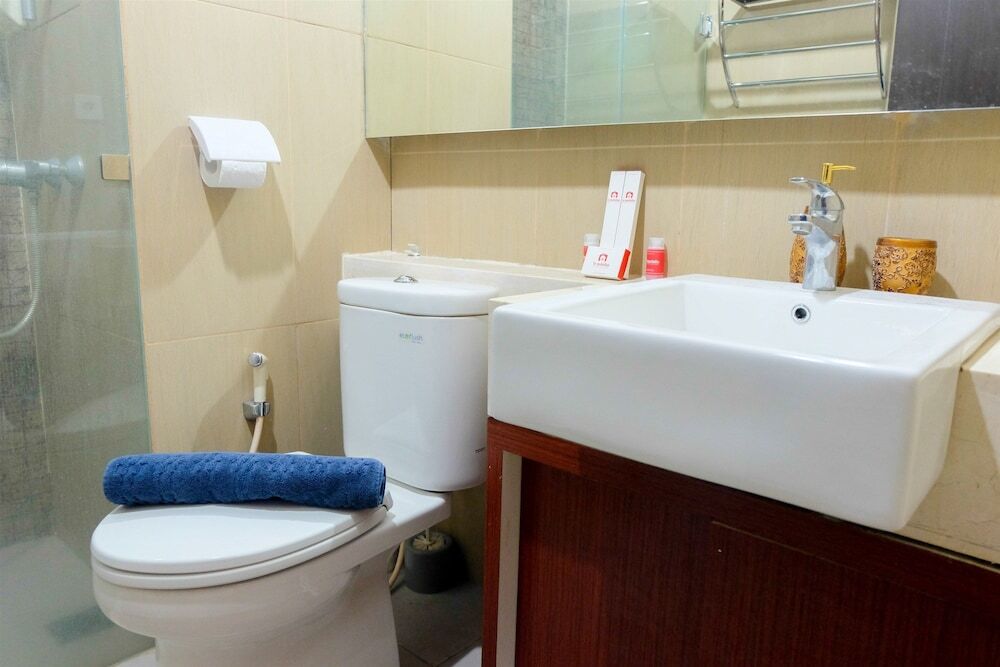 Джакарта: Cozy & Modern 2BR @ GP Plaza Apartment