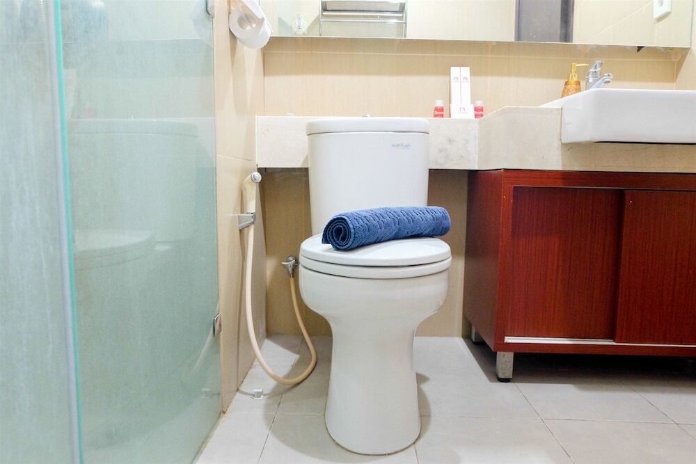 Джакарта: Cozy & Modern 2BR @ GP Plaza Apartment