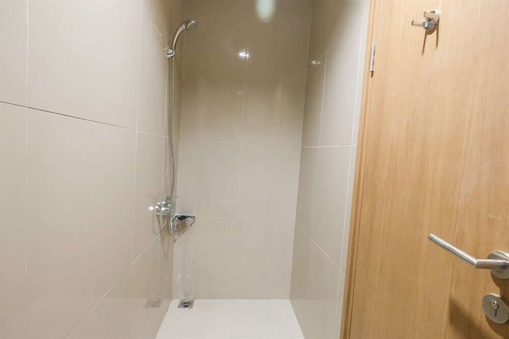 Тангеранг: Fabulous Tree Park City Studio Apartment near ICE BSD