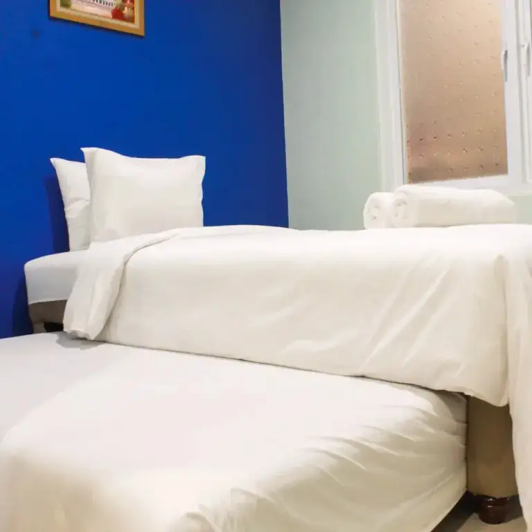 Джакарта: Studio Guesthouse near Central Park