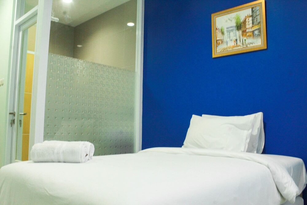 Джакарта: Studio Guesthouse Way Seputih Luxury Residence