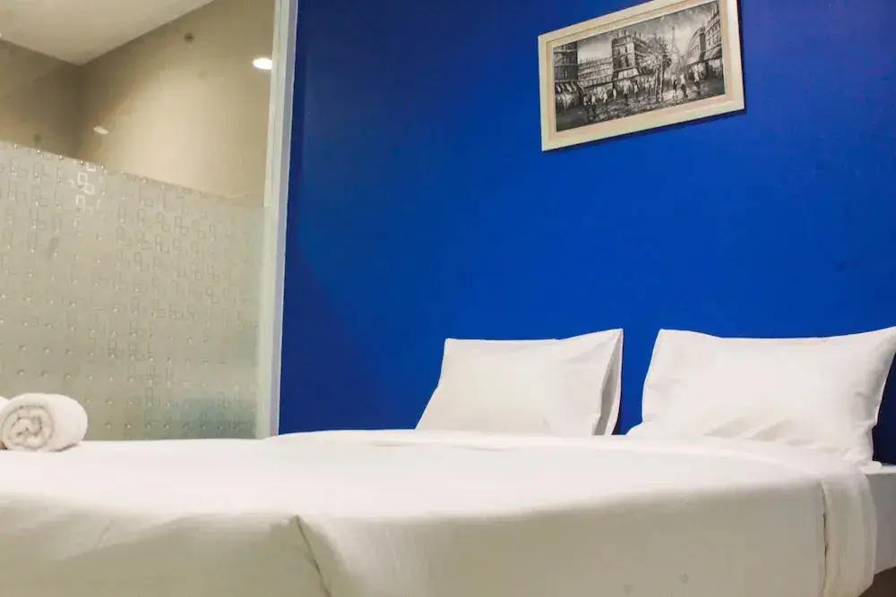 Джакарта: Studio Guesthouse Way Seputih Luxury near Central Park