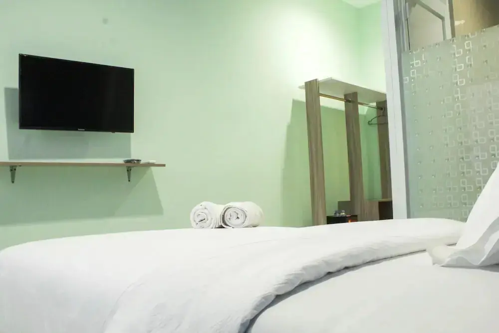 Джакарта: Studio Guesthouse Way Seputih Luxury near Central Park