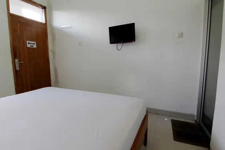 Депок: The Nest Hotel